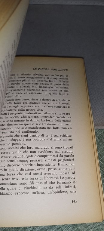 l'arte del silenzio e l'uso della parola