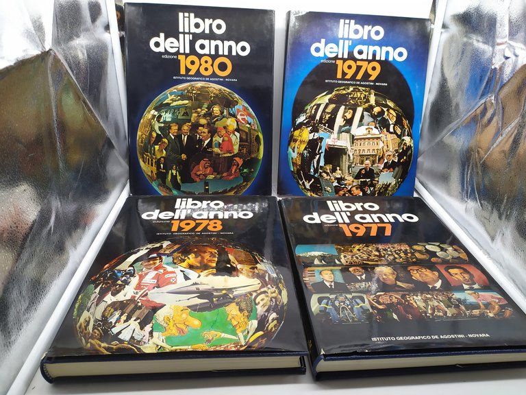 l'ibro dell'anno dal 1974 al 1984 11 volumi deagostini