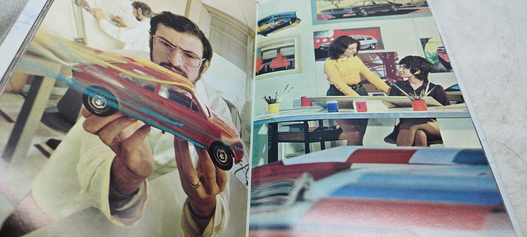 l'uomo in fabbirca "fotografie scattate nella fiat "