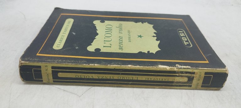 l'uomo senza volto clarice tartufari