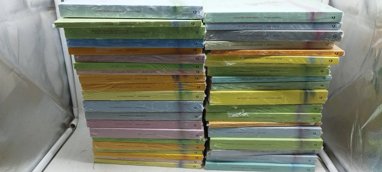 la biblioteca dei ragazzi centauria 80 volumi sigillati