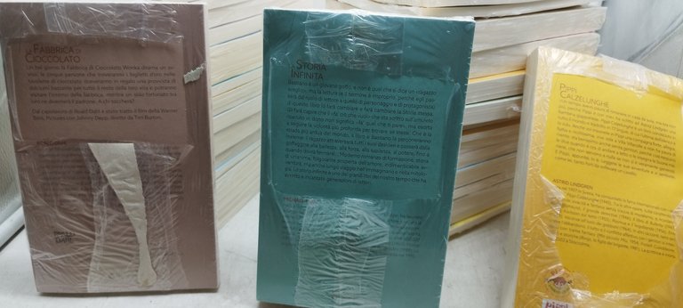 la biblioteca dei ragazzi centauria 80 volumi sigillati