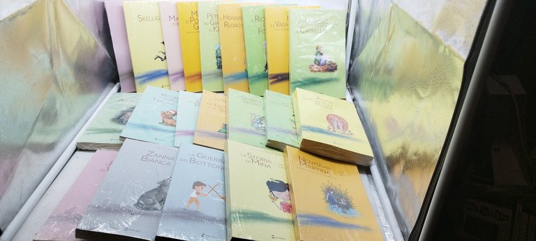 la biblioteca dei ragazzi centauria 80 volumi sigillati