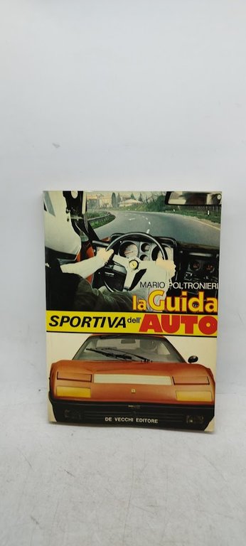 la guida sportiva dell'auto