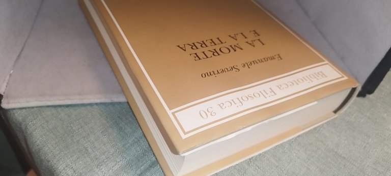 la morte e la terra emanuele severino adelphi | Immagine Gallery 6