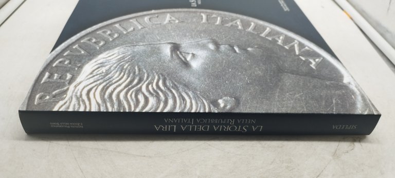 la storia della lira nella repubblica italiana