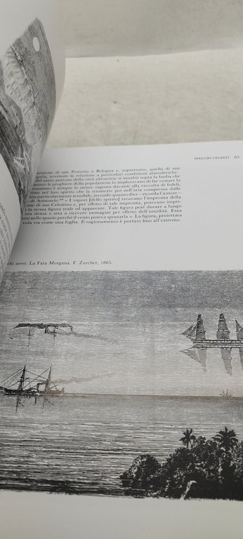 lo specchio rivelazioni inganni e science fiction adelphi