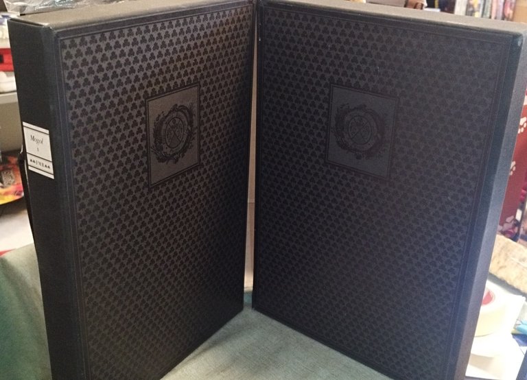 mogol di nicolò manuzzi veneziano 2 volumi franco maria ricci | Immagine Gallery 2