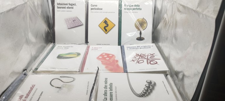 mondo matematico rba 48 volumi sigillati