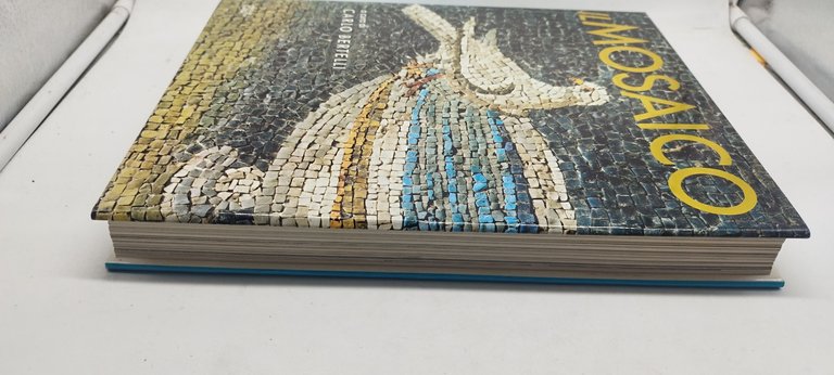 mosaico a cura di carlo bertelli