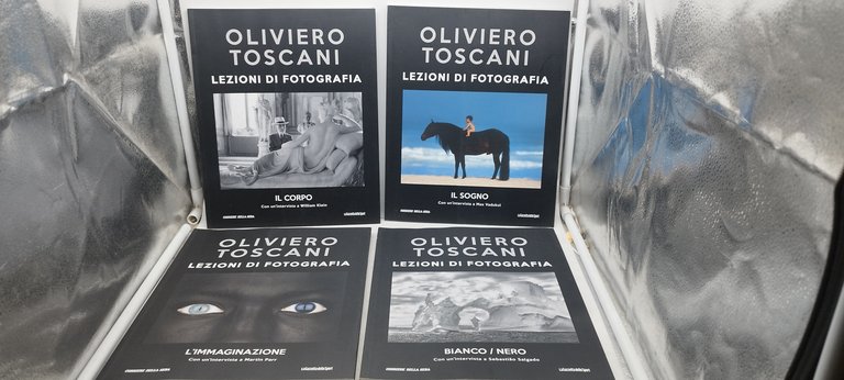 oliviero toscani lezioni di fotografia lotto 15 volumi corriere gazzetta