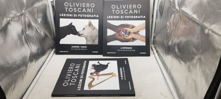 oliviero toscani lezioni di fotografia lotto 15 volumi corriere gazzetta