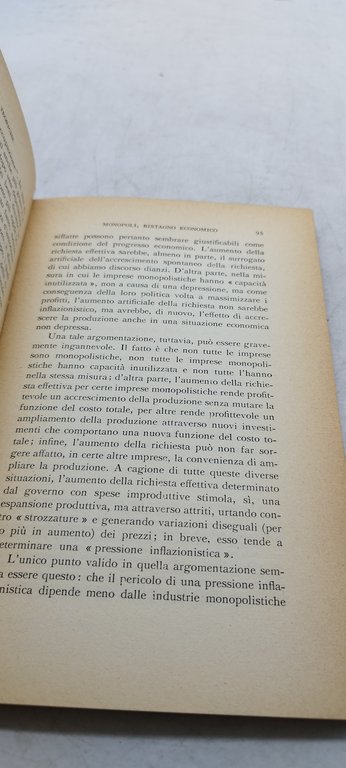 paolo sylos labini economie capitalistiche ed economie pianificate laterza