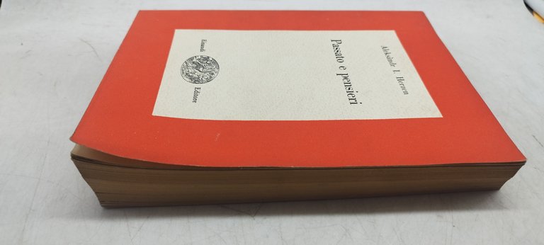 passato e pensieri einaudi