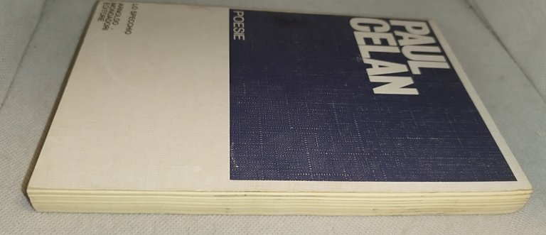 paul celan poesie lo speccho mondadori | Immagine Gallery 3