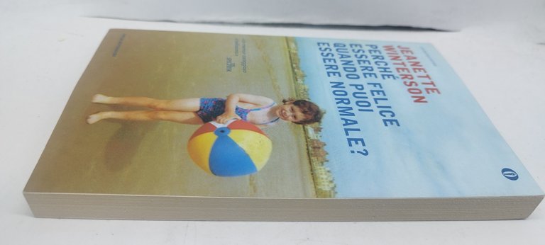 perchè essere felice quadno puoi essere normale ?