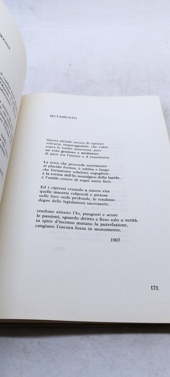 poesia armena moderna edizioni mechtar