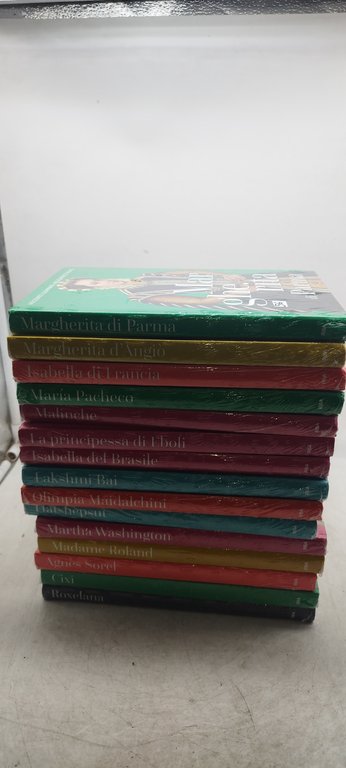 regine e ribelli rba 59 volumi tanti nel cellophane