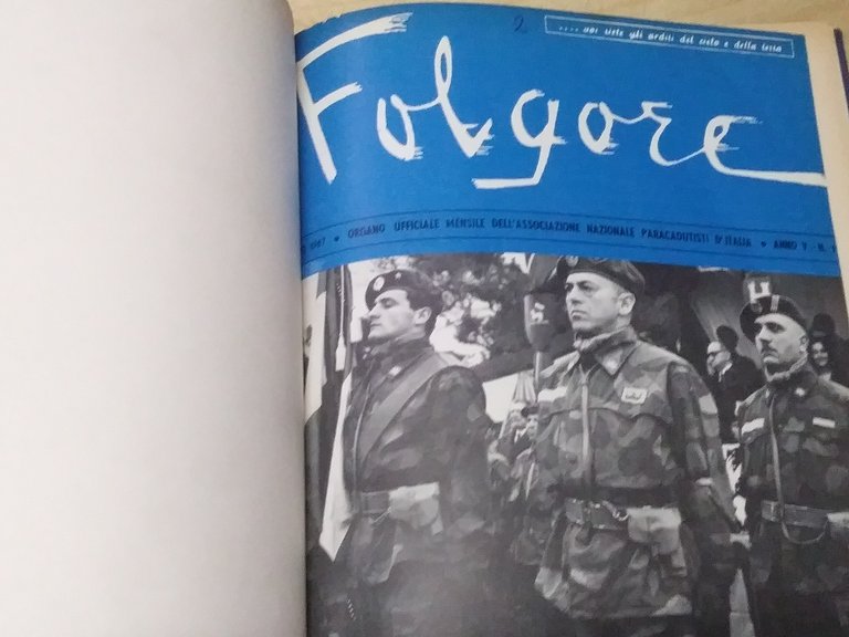 riviste - Associazione Nazionale paracadutisti D'Italia FOLGORE 1967-68 completa