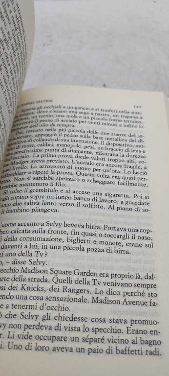 running dog don delillo einaudi