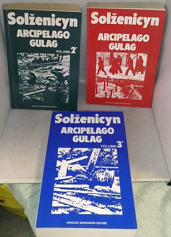 solzenicyn arcipelago gulag 3 volumi | Immagine Gallery 3