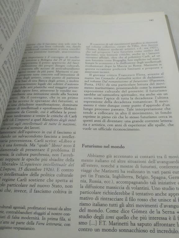 storia del futurismo claudia salaris