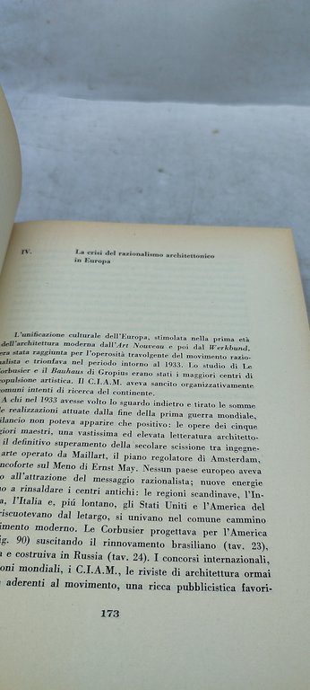 storia dell'architettura moderna dalle origini al 1950 einaudi