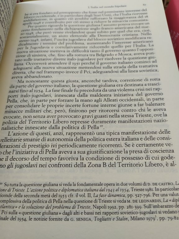 storia dell'italia repubblicana einaudi 10 volumi