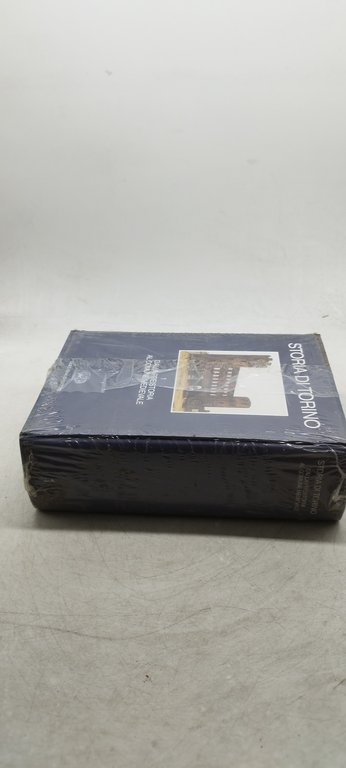 storia di torino einaudi volumi 1 chiuso ancora