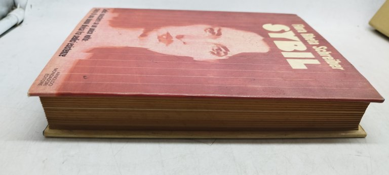 sybil flora rheta schreiber mondadori