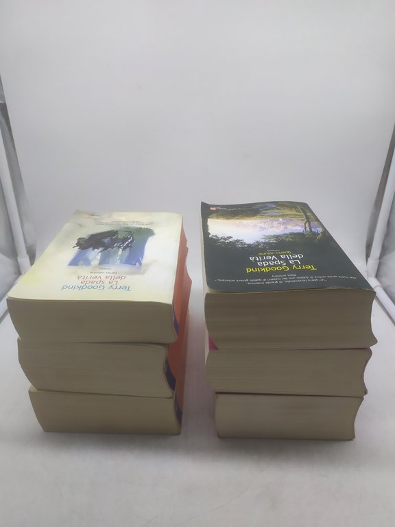 terry goodkind la spada della verità 6 volumi
