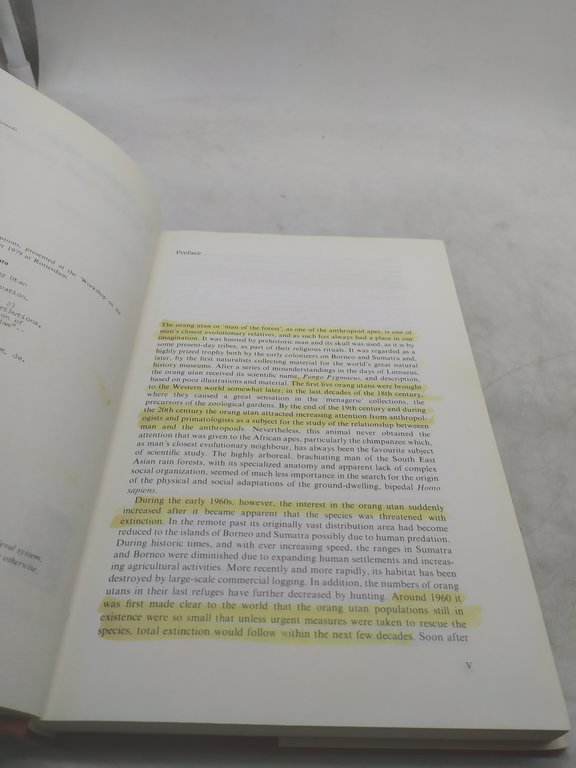 the orang utan its biology and conservation leobert e.m. de …