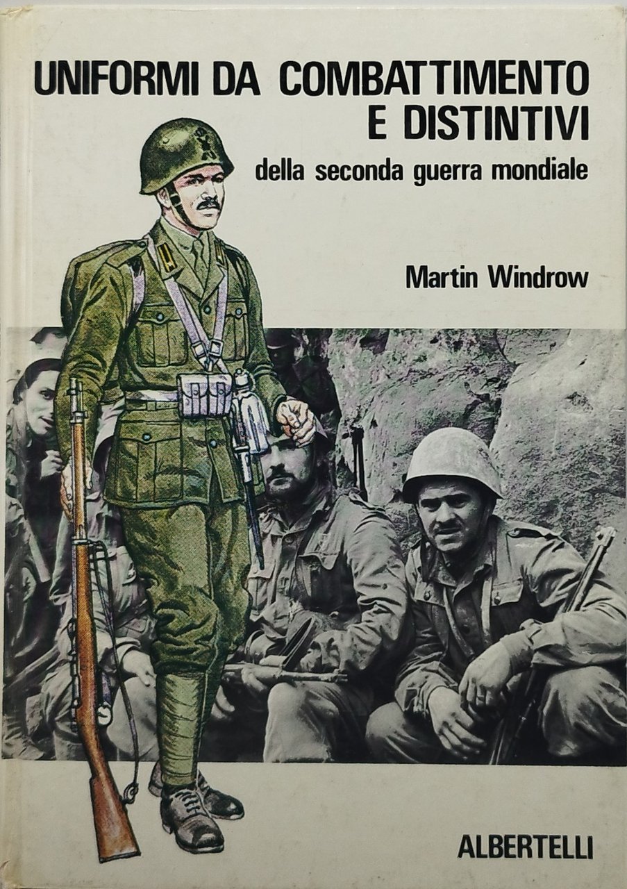 uniformi da combattimento e distintivi della seconda guerra mondiale