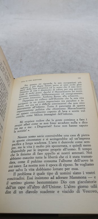 vita di uno scrittore neri pozza editore