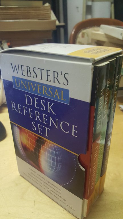 webster's universal desk reference set 3 volumi