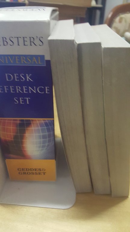 webster's universal desk reference set 3 volumi