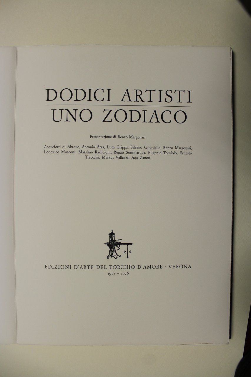 Dodici artisti uno Zodiaco.