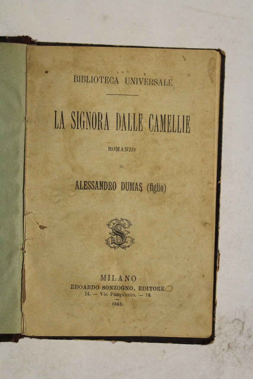 La signora dalle camelie Romanzo