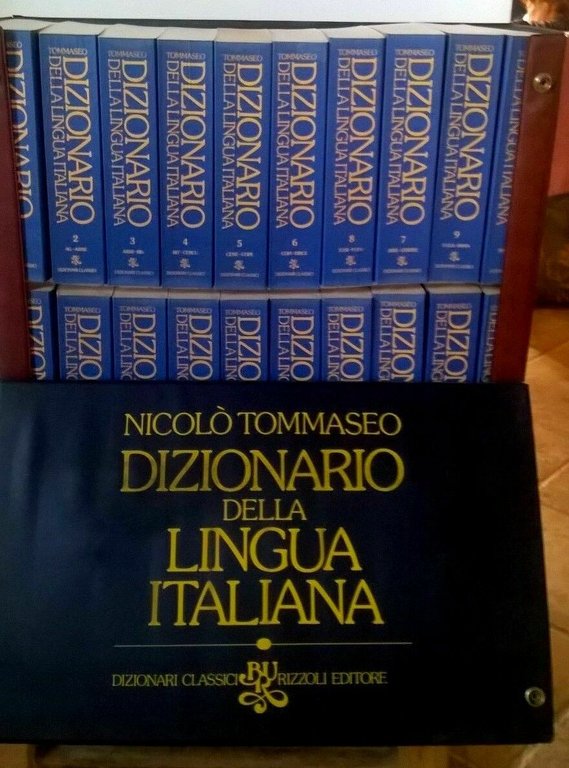 Nicolò Tommaseo -dizionario della lingua italiana - 20 Volumi con Cofanetto 1977