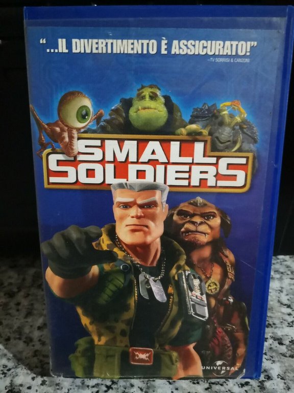 Small Soldiers vhs - 1999 -Universal -F