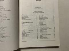 Enciclopedia degli oli essenziali