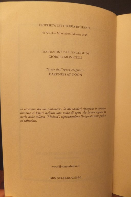 BUIO A MEZZOGIORNO ARTHUR KOESTLER