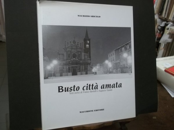 Busto città amata