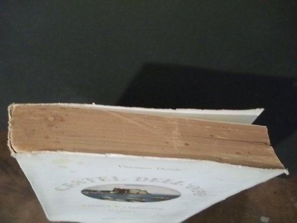 CASTEL DELL'OVO STORIA E LEGGENDE DI NAPOLI