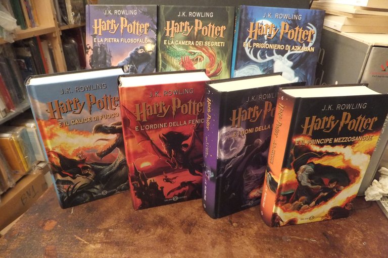 HARRY POTTER NUOVA EDIZIONE -SERIE COMPLETA 7 VOLUMI J.K. ROWLING