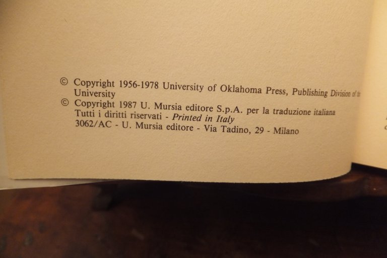 I NAVAJO POPOLO DELLA TERRA RUTH M. UNDERHILL