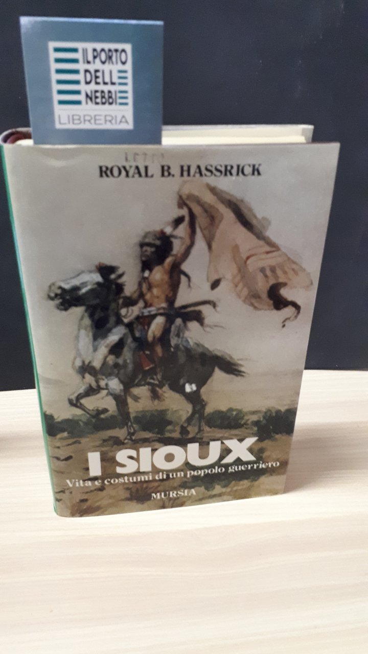 I SIOUX ROYAL B. HASSRICK