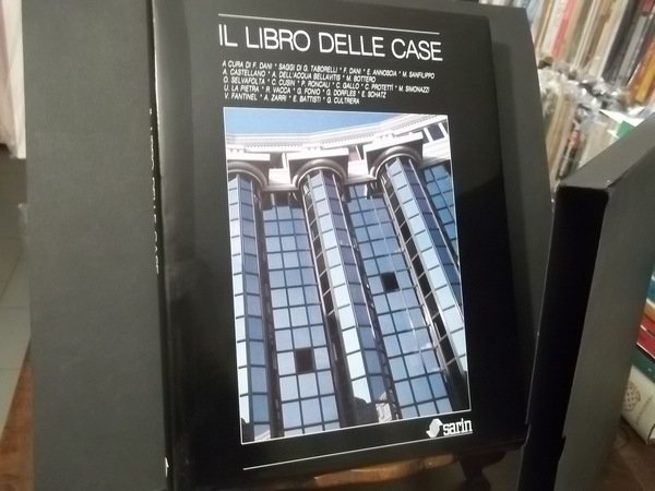 IL LIBRO DELLE CASE