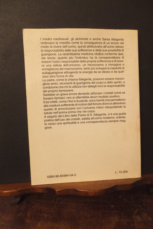 IL LIBRO DELLE PIETRE SANTA ILDEGARDA - GUIDA PRATICA ALL'USO …