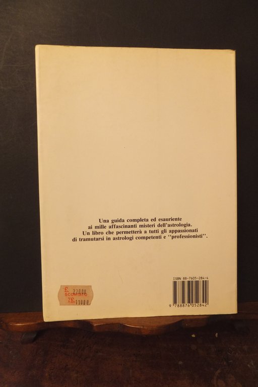 IL MANUALE DELL'ASTROLOGO JULIA PARKER